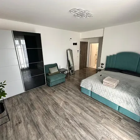 Garsoniera Lux Διαμέρισμα Κραϊόβα